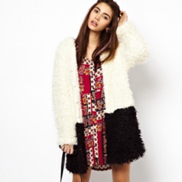 MINKPINK Color block Faux Fur Coat - Nasty Gal - Picture 3 of 4